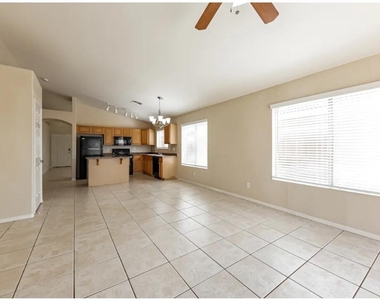 15230 N 162nd Lane - Photo Thumbnail 6