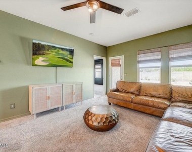 19254 W Pierson Street - Photo Thumbnail 14