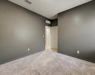 19254 W Pierson Street - Photo Thumbnail 23