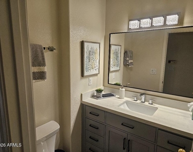 7400 E Gainey Club Drive - Photo Thumbnail 10