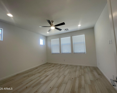21292 E Macaw Drive - Photo Thumbnail 18