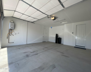 21292 E Macaw Drive - Photo Thumbnail 10