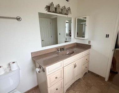 1840 S Las Palmas Circle - Photo Thumbnail 23