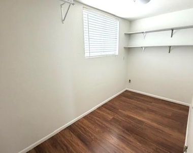 1840 S Las Palmas Circle - Photo Thumbnail 30