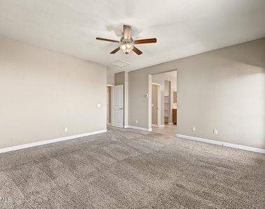 1255 N Arizona Avenue - Photo Thumbnail 16