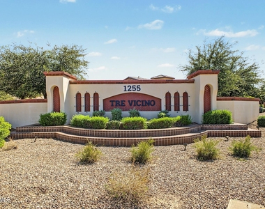 1255 N Arizona Avenue - Photo Thumbnail 29