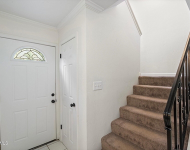 4804 N 73rd Street - Photo Thumbnail 9