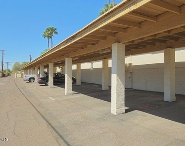 4804 N 73rd Street - Photo Thumbnail 20