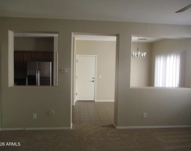 3894 S Napa Lane - Photo Thumbnail 4