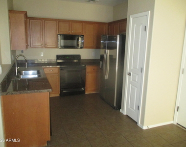 3894 S Napa Lane - Photo Thumbnail 6