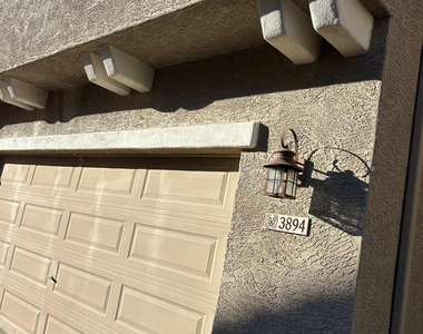3894 S Napa Lane - Photo Thumbnail 1