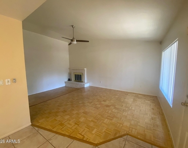 32 W Loma Vista Drive - Photo Thumbnail 7