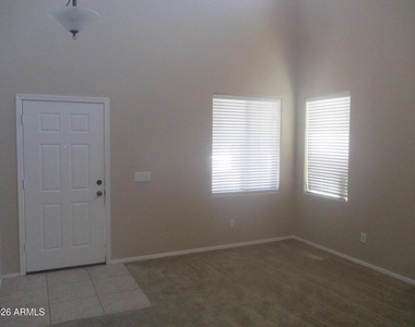 4112 W Allen Street - Photo Thumbnail 4