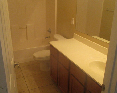 4112 W Allen Street - Photo Thumbnail 10