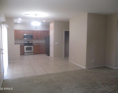 4112 W Allen Street - Photo Thumbnail 2