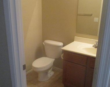 4112 W Allen Street - Photo Thumbnail 5