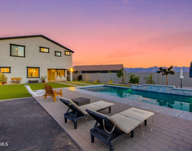 5636 W Stargazer Place - Photo Thumbnail 24
