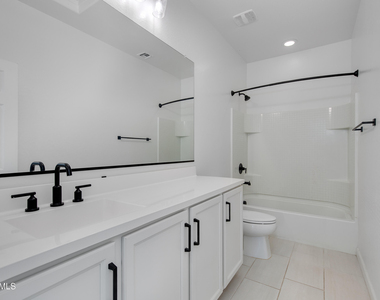 5636 W Stargazer Place - Photo Thumbnail 19