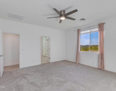 5636 W Stargazer Place - Photo Thumbnail 11