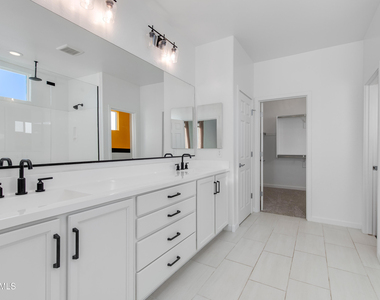 5636 W Stargazer Place - Photo Thumbnail 13