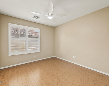 2742 S Camellia Court - Photo Thumbnail 17