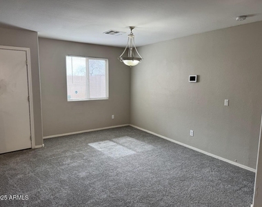 1572 S 220th Lane - Photo Thumbnail 6