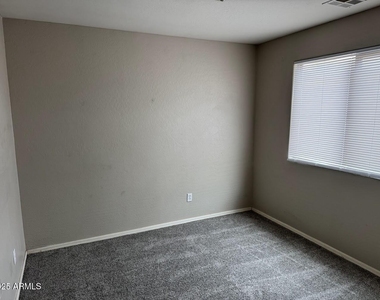 1572 S 220th Lane - Photo Thumbnail 15