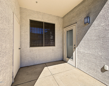 1941 S Pierpont Drive - Photo Thumbnail 28