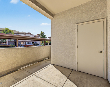 1941 S Pierpont Drive - Photo Thumbnail 29