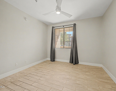 1941 S Pierpont Drive - Photo Thumbnail 22
