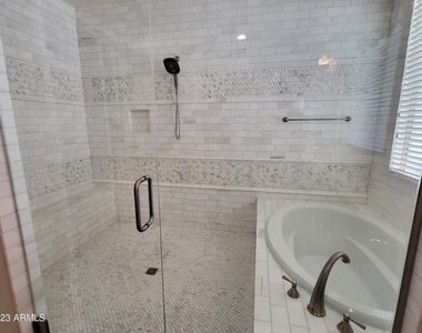 21977 N 97th Glen - Photo Thumbnail 10