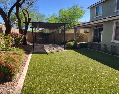 21977 N 97th Glen - Photo Thumbnail 7