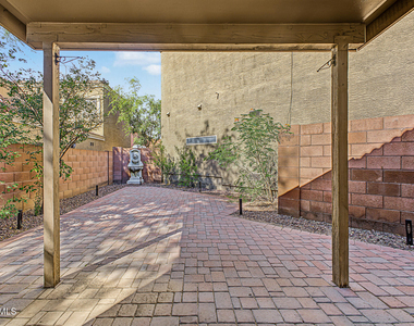17606 N 17th Place - Photo Thumbnail 32