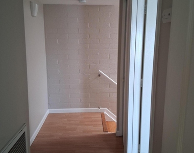 5432 W Sheena Drive - Photo Thumbnail 6