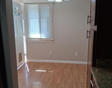 5432 W Sheena Drive - Photo Thumbnail 1