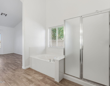 14860 N 88th Lane - Photo Thumbnail 30