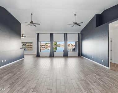14860 N 88th Lane - Photo Thumbnail 3