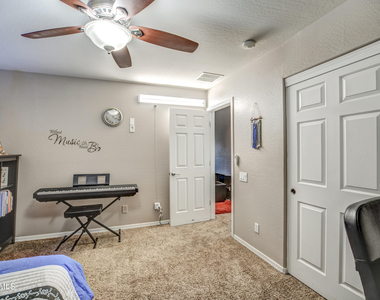 2015 W Davis Road - Photo Thumbnail 30
