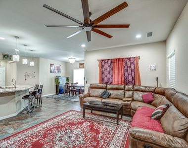 2015 W Davis Road - Photo Thumbnail 13