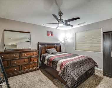 2015 W Davis Road - Photo Thumbnail 31