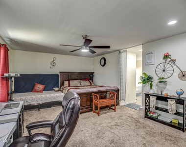 2015 W Davis Road - Photo Thumbnail 23