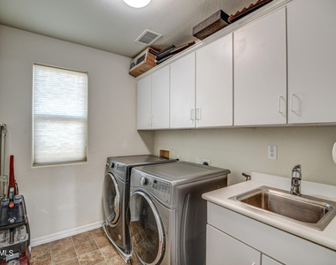 2015 W Davis Road - Photo Thumbnail 40