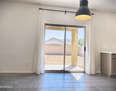 5107 W Shumway Farm Road - Photo Thumbnail 26