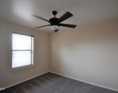 3886 S Star Canyon Drive - Photo Thumbnail 14