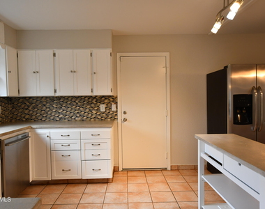 517 N Norfolk -- - Photo Thumbnail 9