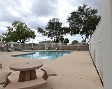 517 N Norfolk -- - Photo Thumbnail 24