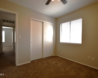 517 N Norfolk -- - Photo Thumbnail 15