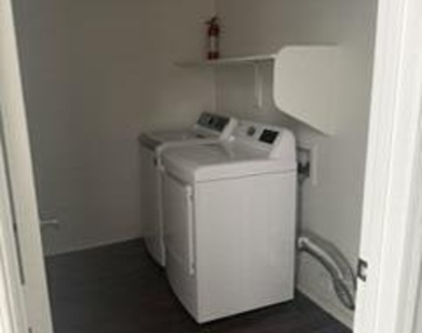 4909 W Behrend Drive - Photo Thumbnail 28