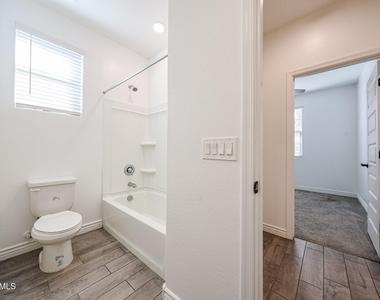 14426 W Cottontail Lane - Photo Thumbnail 29