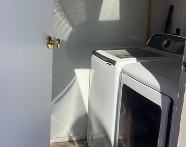 4813 E Caballero Circle - Photo Thumbnail 13